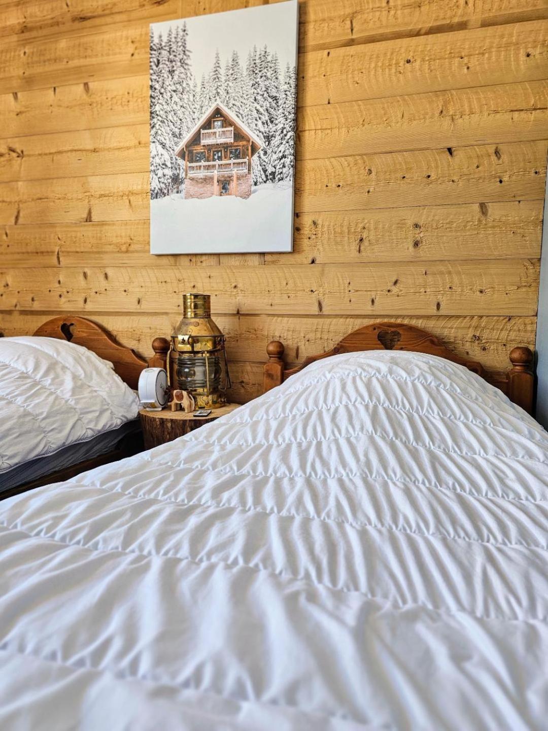 Magnifique Appartement A La Montagne Classe 4 Etoiles Chapelle-des-Bois Exteriör bild